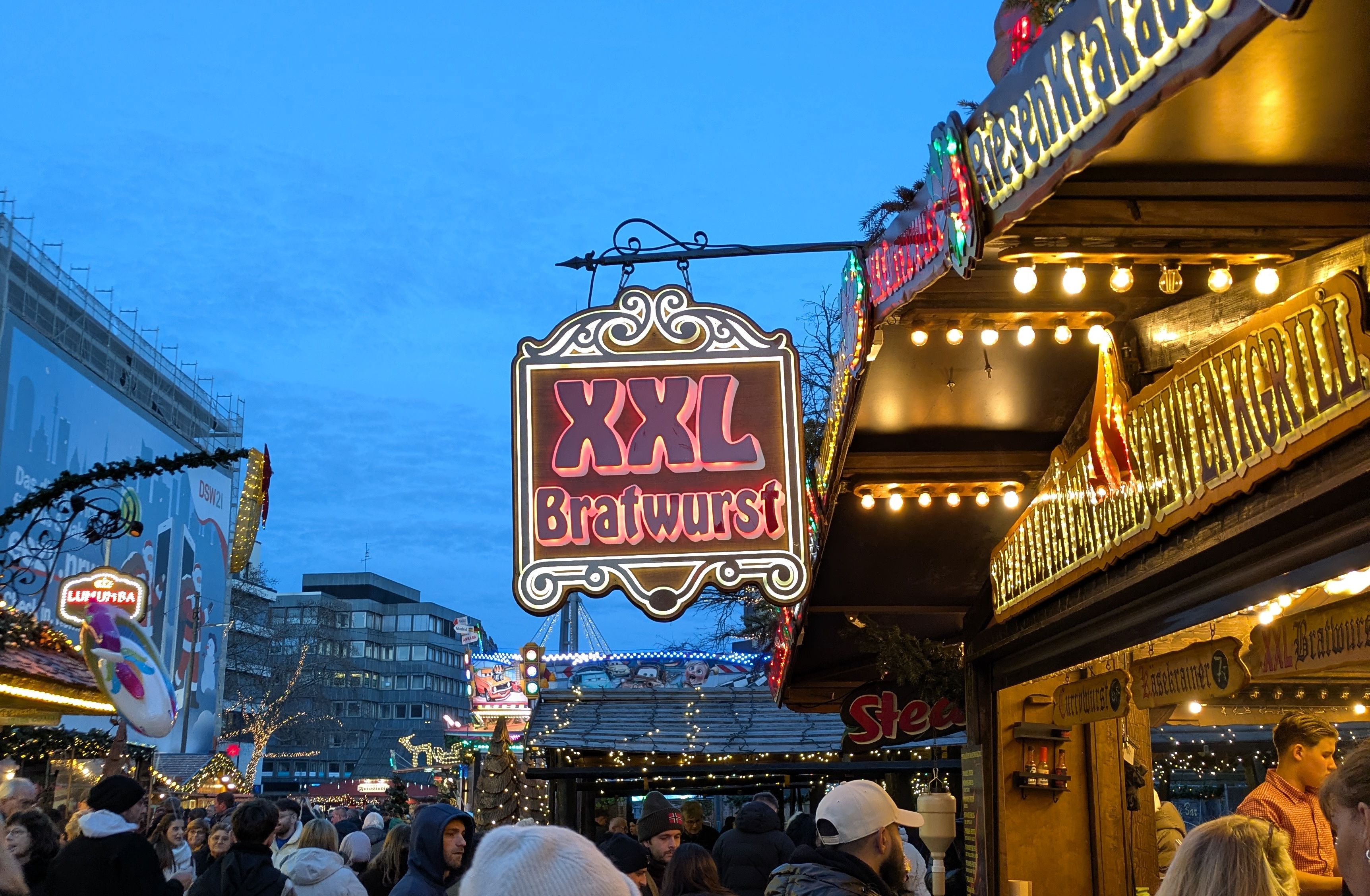 A picture of XXL Bratwurst stand at the Dortmund Weihnachtsmarkt